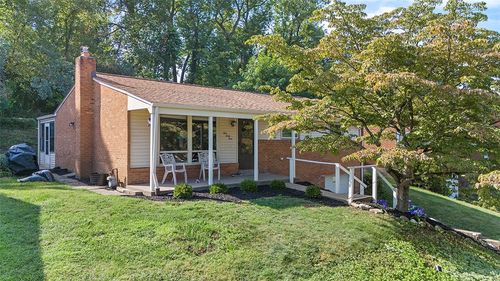 141 Sheldon Ave, Pittsburgh, PA, 15220-2617 | Card Image