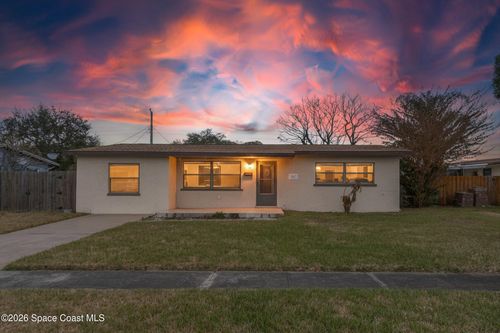 545 Westminster Ave, MELBOURNE, FL, 32935-3053 | Card Image