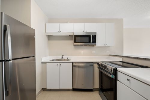 3614-2 E Erie St, Chicago, IL, 60611-3159 | Card Image