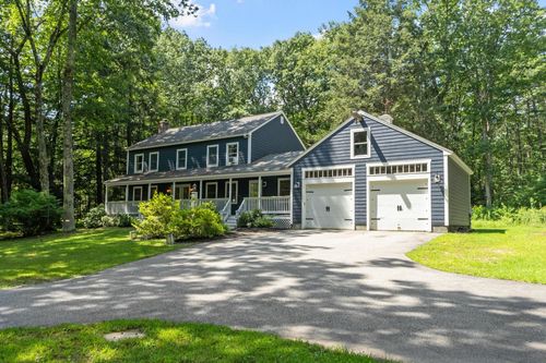 59 Deer Run, Fremont, NH, 03044-3532 | Card Image