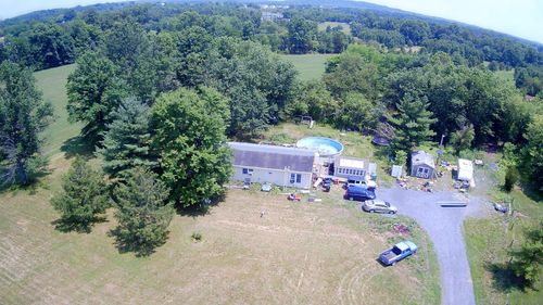 227 Schlegel Rd, GILBERTSVILLE, PA, 19525-8607 | Card Image