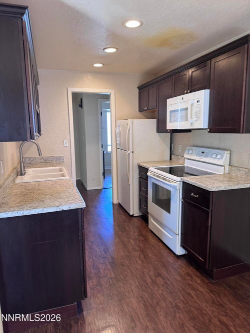 84-3922 Clear Acre Ln, Reno, NV, 89512-1219 | Card Image