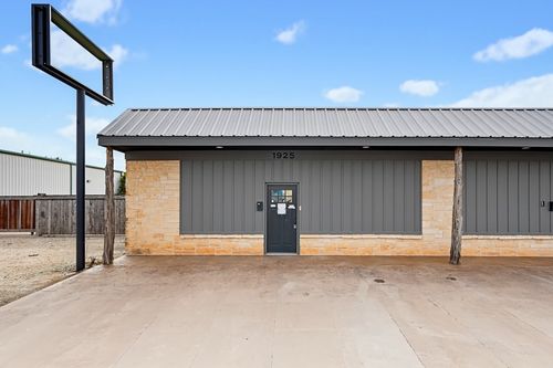 1925 S Treadaway Boulevard, Abilene, TX, 79602 | Card Image