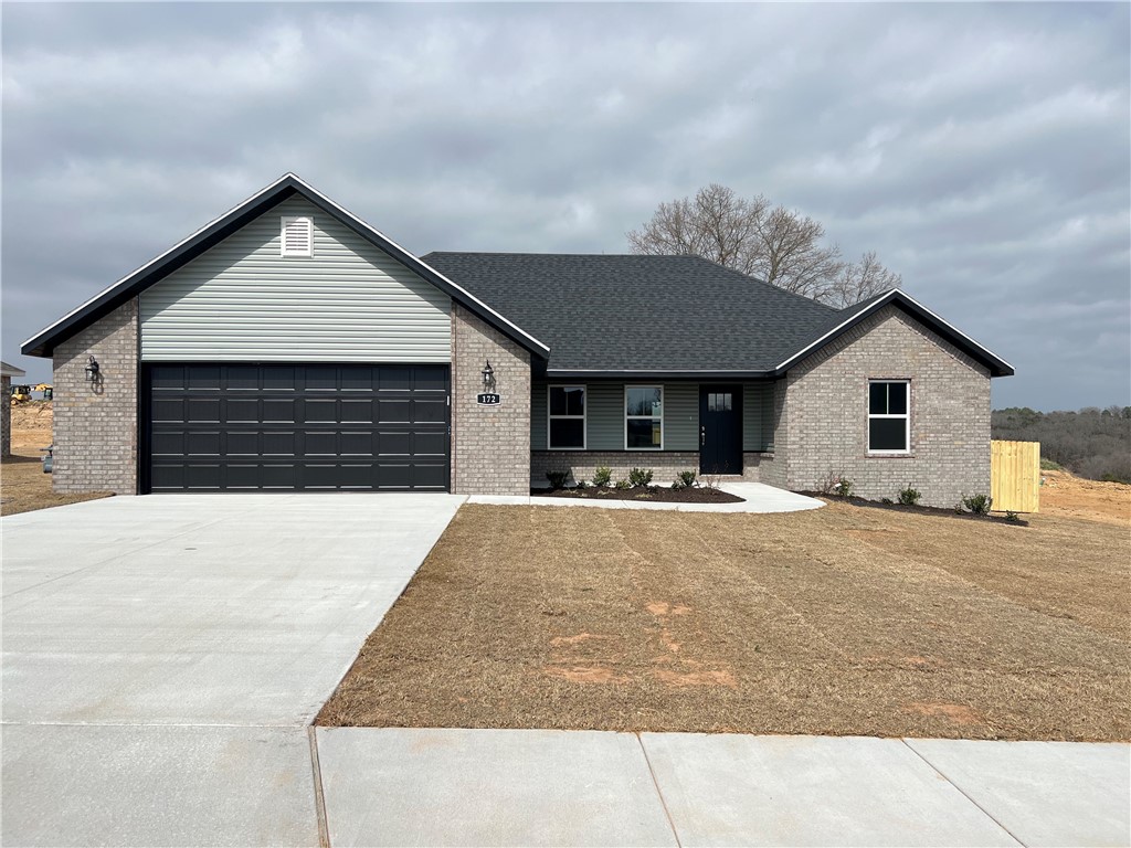 172 Brooke St Sold in Huntsville - 1vLjPuFlCGPSC7 5JZ3A8A==!j310wXFWyiOUcLbMoL9Ow LK10jQOj6Kt9O5kB87944JwjXU2QQLiYIn0ynvlPdUzxrIQx1dmA2NmIKmHh97PJ9 VyUmsHLxIlipnYgnuRk8g7OXMmIIwwLlLx0K8Dx6