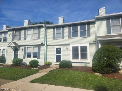 40 Constitution Way, Franklin, NJ, 07416-2148 | Card Image