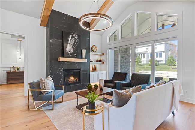 22011 W 94 Th St, House other with 4 bedrooms, 3 bathrooms and null parking in Lenexa KS | Image 8