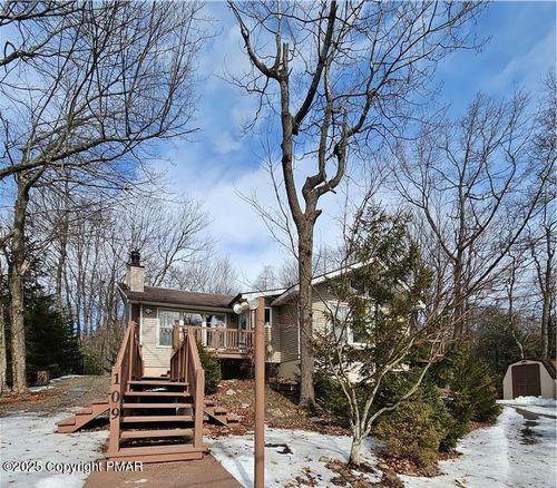 109 Pond Rd, Long Pond, PA, 18334-8031 | Card Image