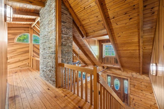 117 Falcon Dr, House other with 3 bedrooms, 3 bathrooms and 3 parking in Byrdstown TN | Image 24