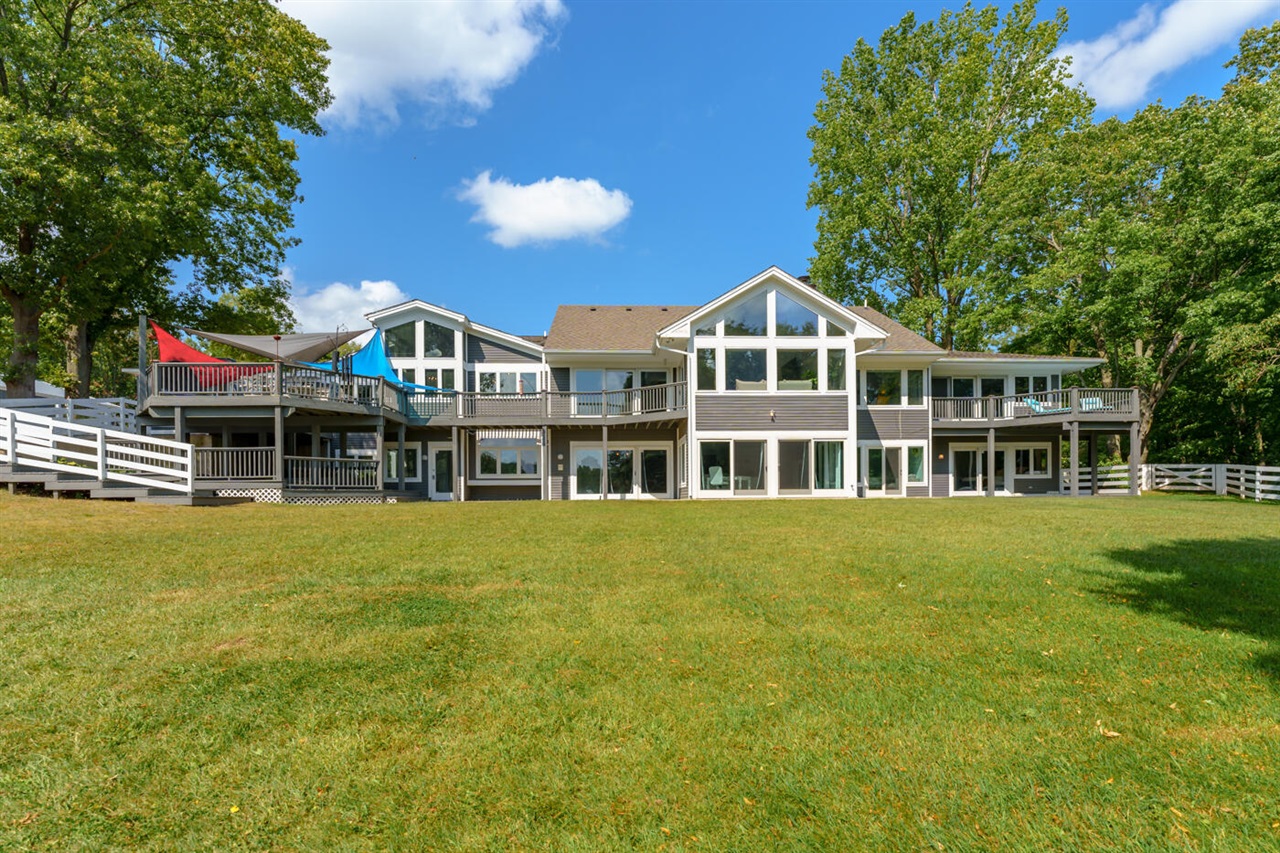 L Ave, Kalamazoo, MI 49009