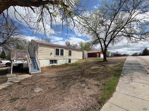 237 Saint Patrick St, Rapid City, SD, 57701-5523 | Card Image