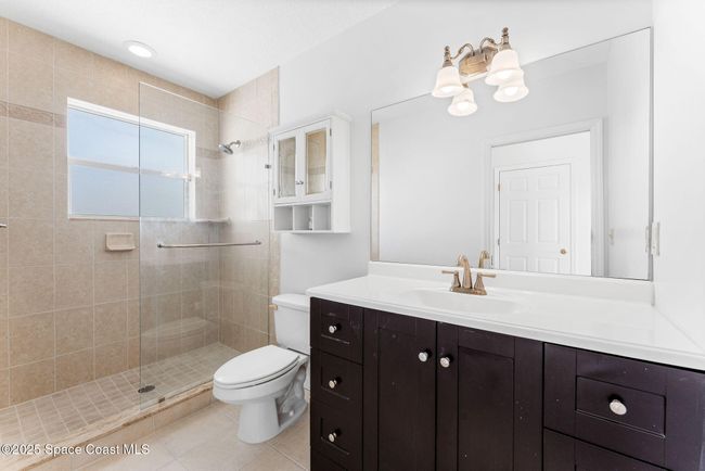 En suite full bath, 2nd level | Image 64