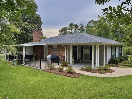 708 Lakeside Dr, Carriere, MS, 39426-7019 | Card Image