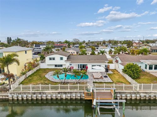 8722 Hickorywood Ln, Tampa, FL, 33615-4418 | Card Image
