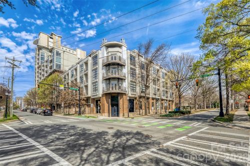 409-525 E 6th St, Charlotte, NC, 28202-2933 | Card Image