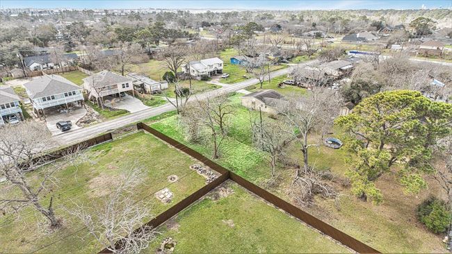 402 Bay Oaks Dr, Home with 0 bedrooms, 0 bathrooms and null parking in La Porte TX | Image 13