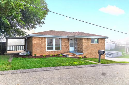 804 7th St, California, PA, 15419-1462 | Card Image