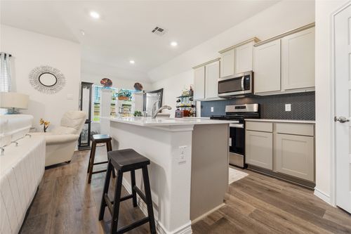 649 Blissful Bnd, Lavon, TX, 75166-2007 | Card Image