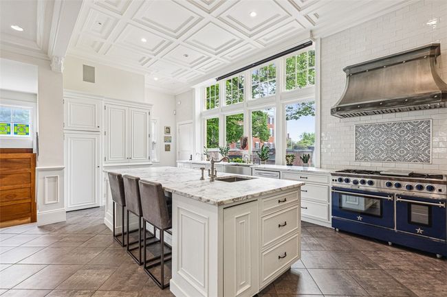 10 Brown St, House other with 5 bedrooms, 8 bathrooms and 8 parking in Providence RI | Image 20