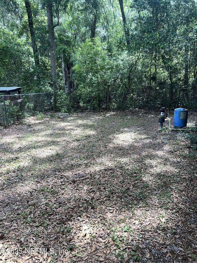 110 Karen Dr, House other with 3 bedrooms, 2 bathrooms and null parking in Palatka FL | Image 6