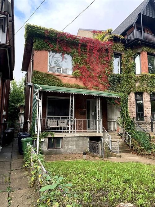 464 Euclid Ave, Toronto, ON, M6G2S9 | Card Image