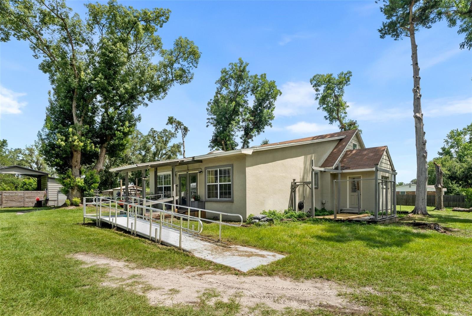 Residential in LAKE CITY 2