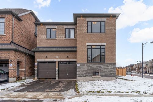 883 Plum Pl, Milton, ON, L9E2C3 | Card Image