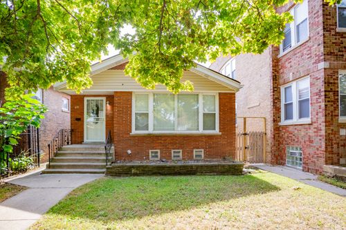 841 E 87th Pl, Chicago, IL, 60619-6905 | Card Image