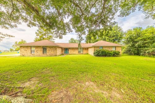 376 Highway 652, Raceland, LA, 70394-3773 | Card Image