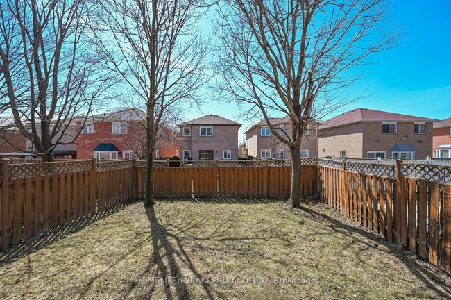 22 Cranberry Cres, House other with 5 bedrooms, 4 bathrooms and 5 parking in Brampton ON | Image 30