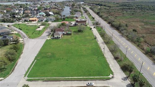 20433 Old Spanish Trl, New Orleans, LA, 70129 | Card Image