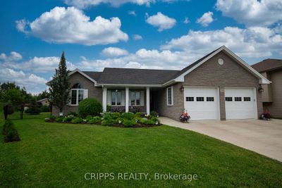 276 Cougar Cres, House other with 3 bedrooms, 2 bathrooms and 6 parking in Thunder Bay ON | Image 1