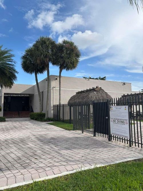 apt-202-8400 Sw 133rd Avenue Rd, Miami, FL, 33183-4542 | Card Image