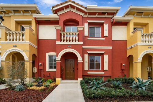 8916 Sw 19th St, Miramar, FL, 33025-7613 | Card Image