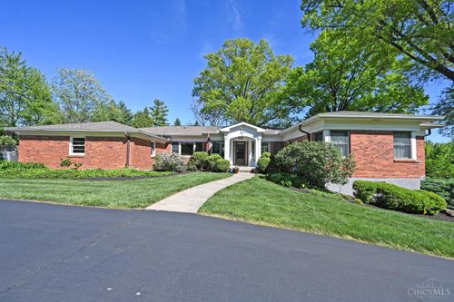 2516 Fairhill Dr, Cincinnati, OH, 45239 | Card Image