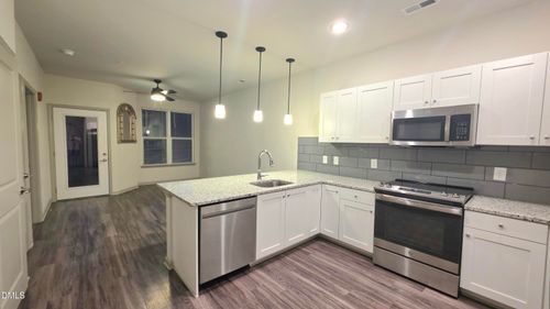 2324 Gathering Square Ct, Fuquay Varina, NC, 27526-4355 | Card Image