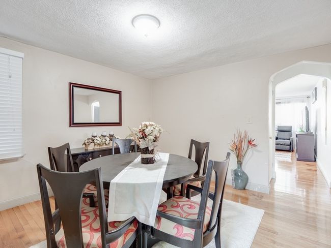 6 Parkview Rd, House other with 3 bedrooms, 2 bathrooms and 3 parking in Everett MA | Image 5