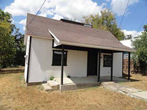 405 Oak St, Leslie, AR, 72645-8864 | Card Image