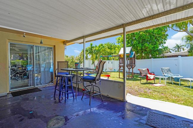 2651 Ne 49 Th St, House other with 3 bedrooms, 2 bathrooms and null parking in Lighthouse Point FL | Image 30