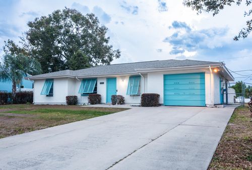 1942 Se Carvalho St, Port St. Lucie, FL, 34983-4543 | Card Image