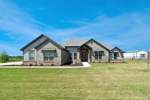 587 Old Agnes Rd, Weatherford, TX, 76088-8254 | Card Image