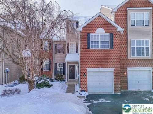 5238 Dartmouth Dr, Macungie, PA, 18062-9578 | Card Image