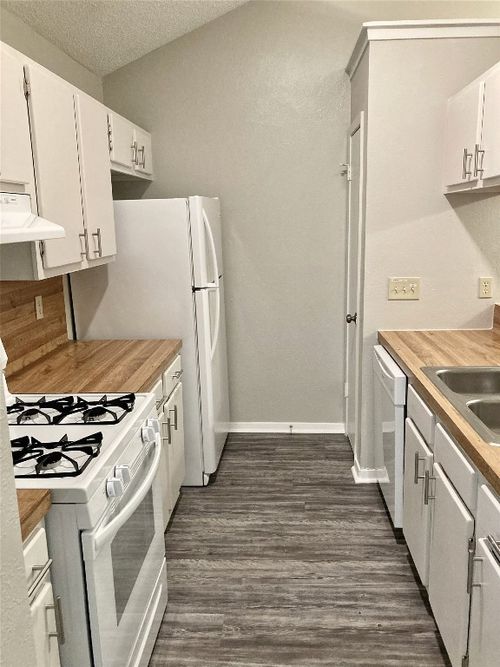 b-1809 Prairie Knoll Ct, Austin, TX, 78758 | Card Image