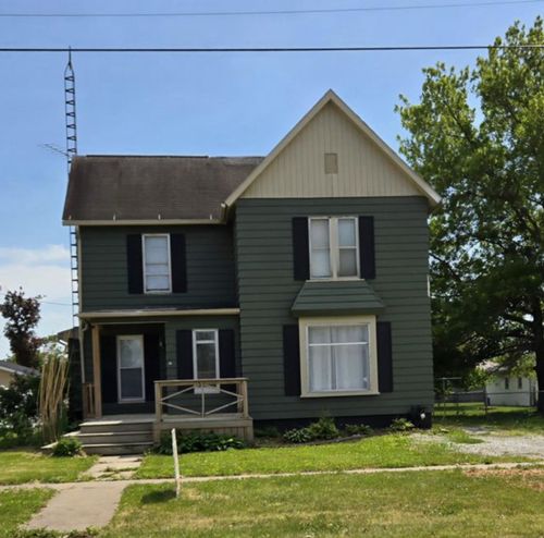 207 W Main St, La Harpe, IL, 61450-5058 | Card Image