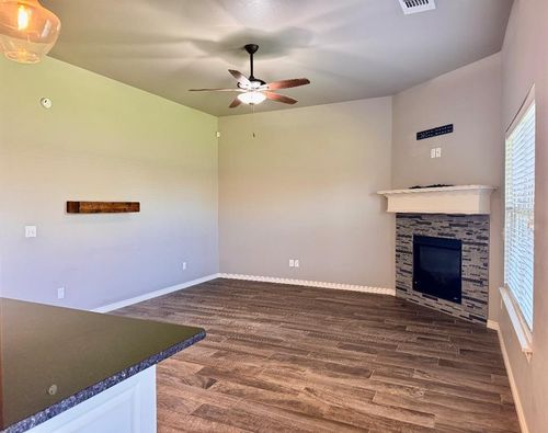 8109 Nw 160th Ter, Edmond, OK, 73013-3353 | Card Image