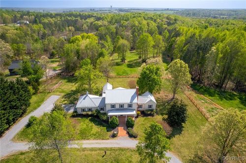 2001 Covington Rd, Crozier, VA, 23039-2338 | Card Image