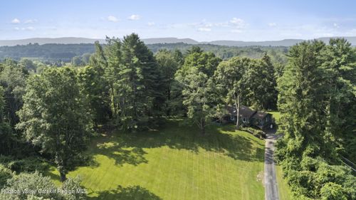 293 Pine Bush Rd, Stone Ridge, NY, 12484-5822 | Card Image