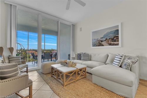 602-450 Launch Cir, NAPLES, FL, 34108-2355 | Card Image
