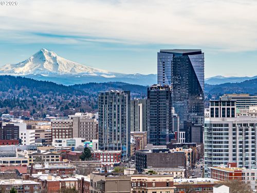 2408-550 Sw 10th Ave, Portland, OR, 97205-2721 | Card Image