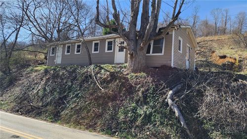 2244 E Little Horse Creek Rd, Lansing, NC, 28643-8932 | Card Image