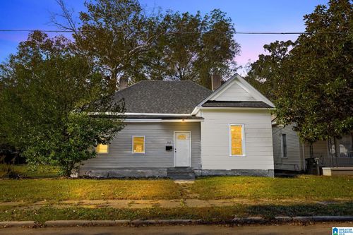 512 16th St Sw, Birmingham, AL, 35211-1811 | Card Image